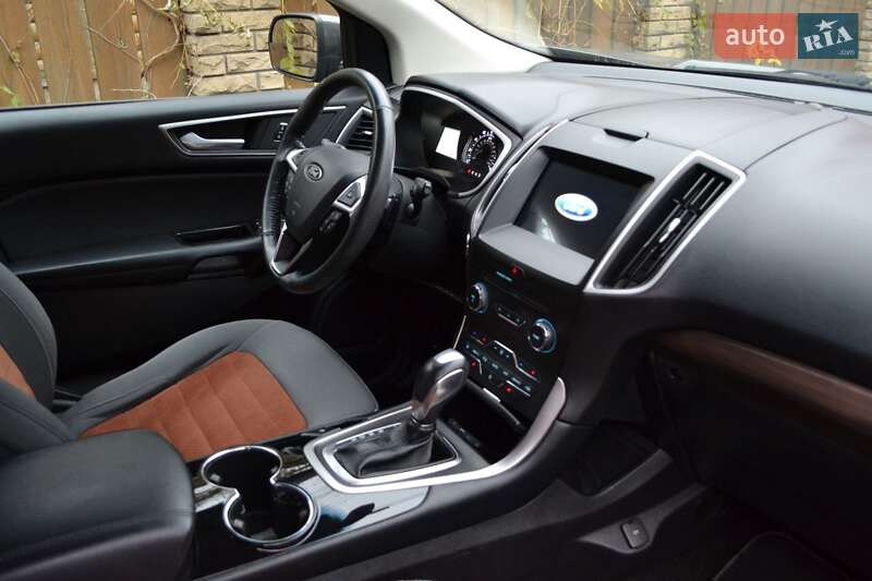 Внедорожник / Кроссовер Ford Edge 2017 в Киеве