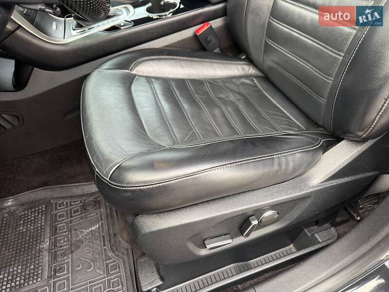 Внедорожник / Кроссовер Ford Edge 2015 в Умани