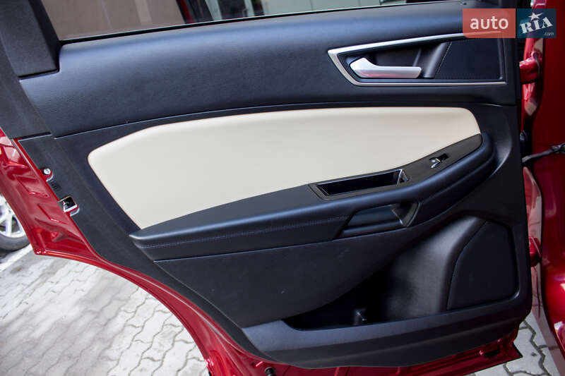 Внедорожник / Кроссовер Ford Edge 2017 в Жовкве