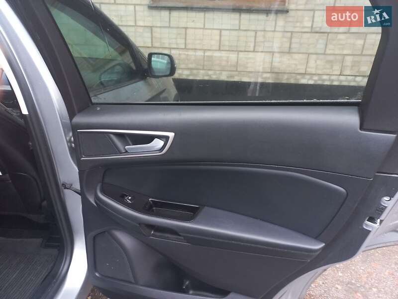 Позашляховик / Кросовер Ford Edge 2020 в Умані