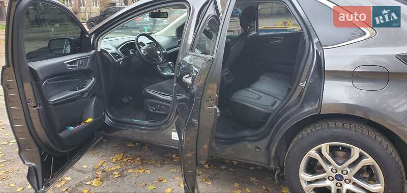 Позашляховик / Кросовер Ford Edge 2017 в Кривому Розі