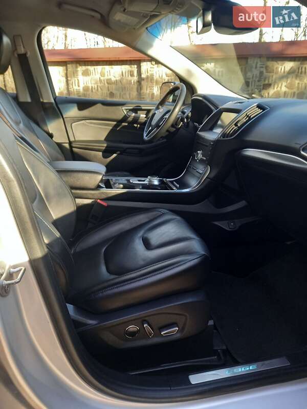 Позашляховик / Кросовер Ford Edge 2019 в Чернівцях фото 15 Позашляховик / Кросовер Ford Edge 2019 в Чернівцях