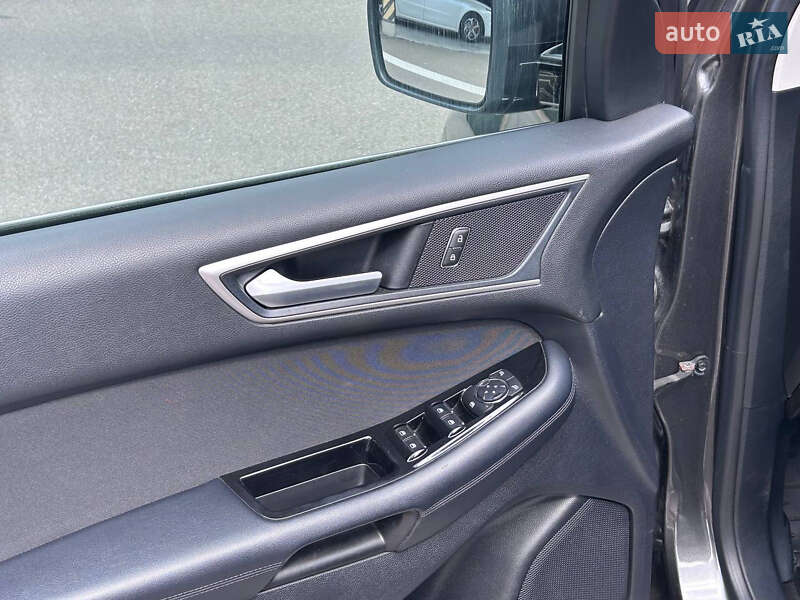 Внедорожник / Кроссовер Ford Edge 2018 в Киеве