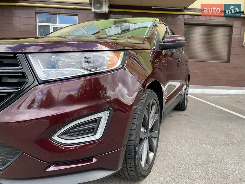Позашляховик / Кросовер Ford Edge 2018 в Києві