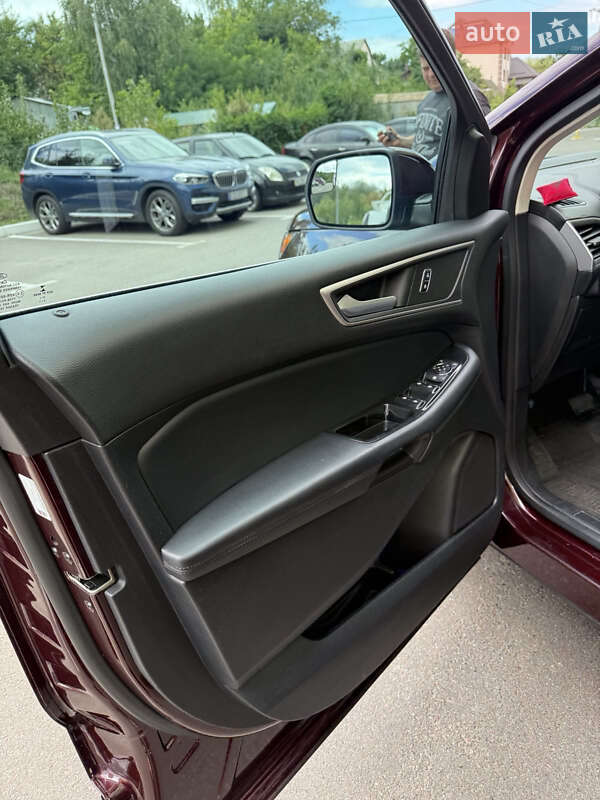 Позашляховик / Кросовер Ford Edge 2018 в Києві