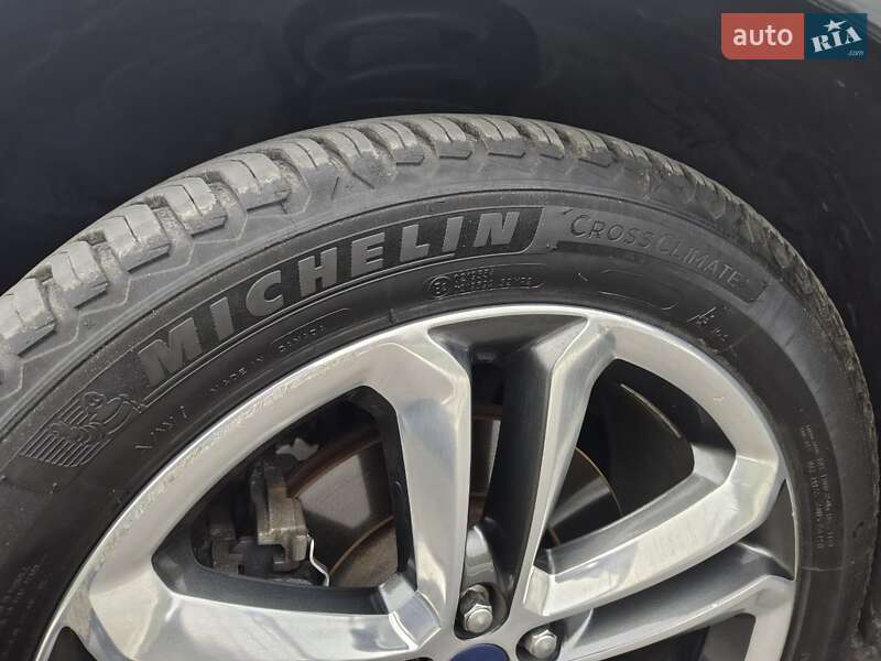 Позашляховик / Кросовер Ford Edge 2017 в Дніпрі