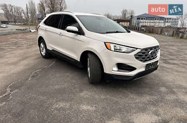 Позашляховик / Кросовер Ford Edge 2019 в Дніпрі