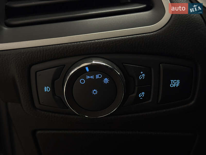 Позашляховик / Кросовер Ford Edge 2019 в Миколаєві