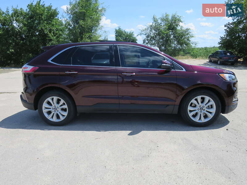 Внедорожник / Кроссовер Ford Edge 2019 в Запорожье