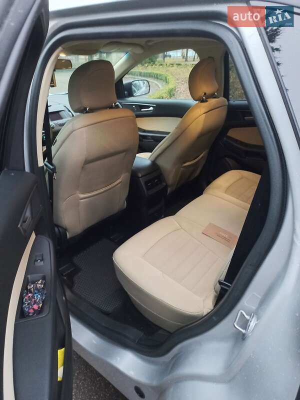 Внедорожник / Кроссовер Ford Edge 2017 в Киеве