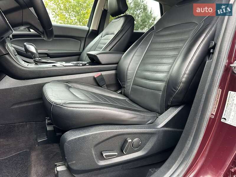 Внедорожник / Кроссовер Ford Edge 2017 в Киеве