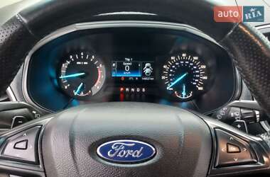 Внедорожник / Кроссовер Ford Edge 2016 в Бродах