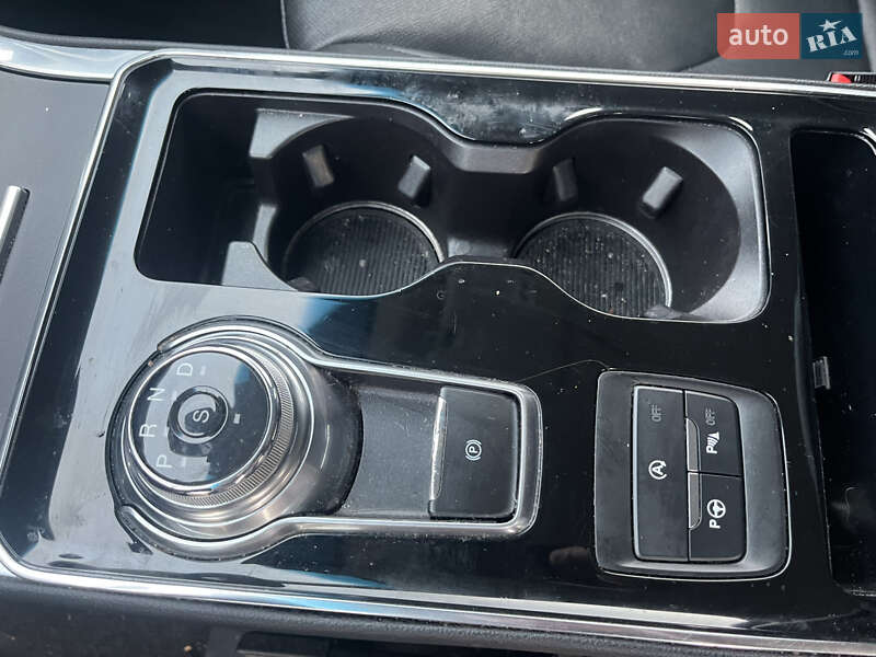 Внедорожник / Кроссовер Ford Edge 2019 в Львове