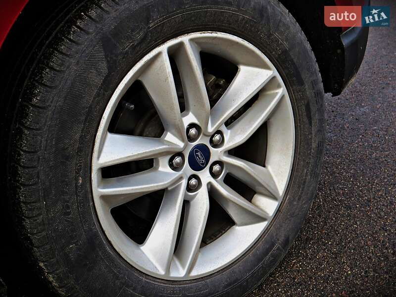 Внедорожник / Кроссовер Ford Edge 2015 в Черкассах