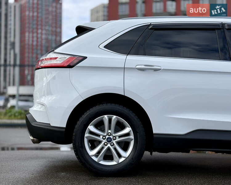 Внедорожник / Кроссовер Ford Edge 2019 в Киеве
