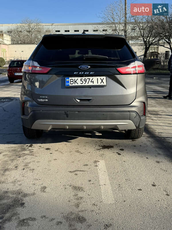Внедорожник / Кроссовер Ford Edge 2021 в Ровно
