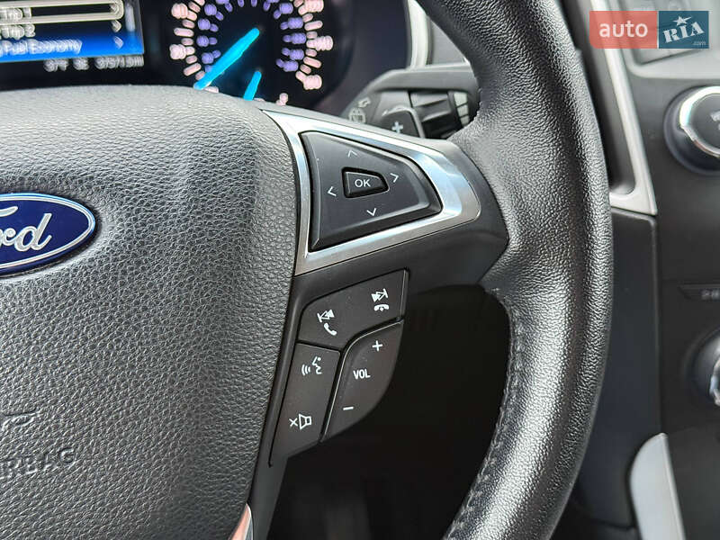 Внедорожник / Кроссовер Ford Edge 2018 в Киеве