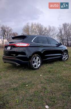 Позашляховик / Кросовер Ford Edge 2015 в Полтаві