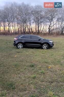 Позашляховик / Кросовер Ford Edge 2015 в Полтаві