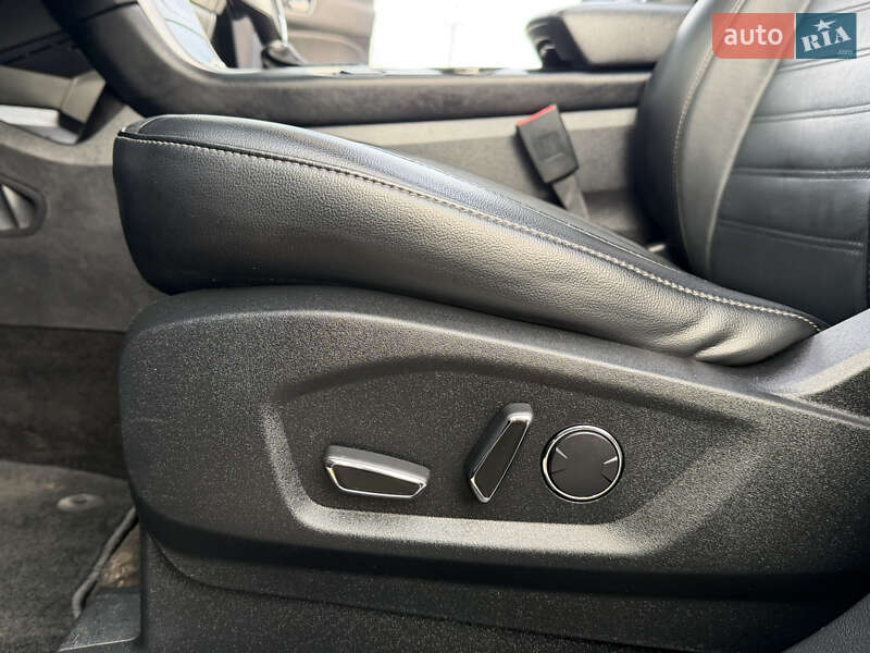 Внедорожник / Кроссовер Ford Edge 2018 в Дрогобыче