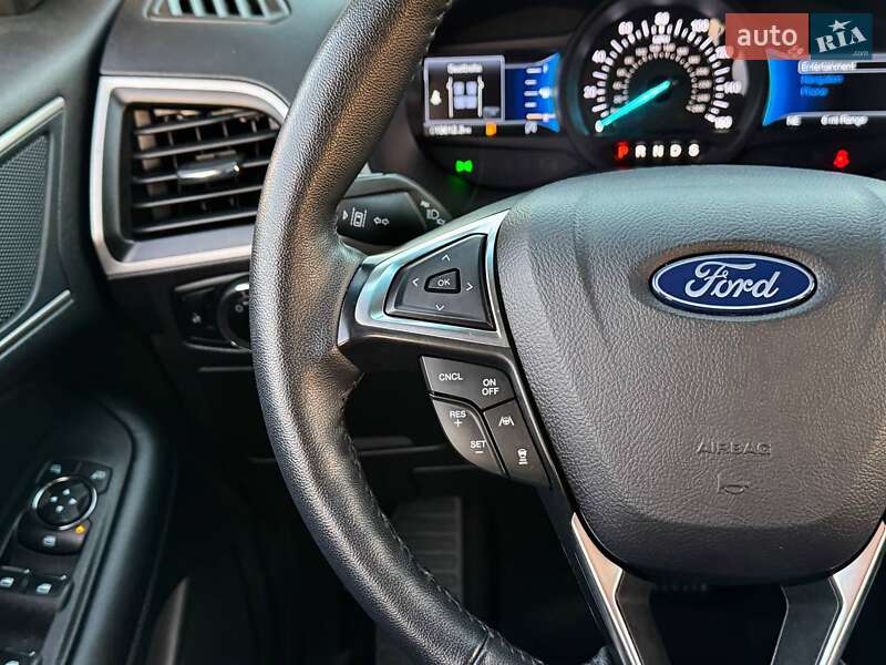 Внедорожник / Кроссовер Ford Edge 2023 в Киеве