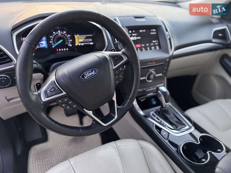 Внедорожник / Кроссовер Ford Edge 2016 в Киеве