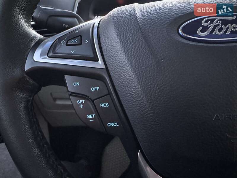 Внедорожник / Кроссовер Ford Edge 2016 в Киеве