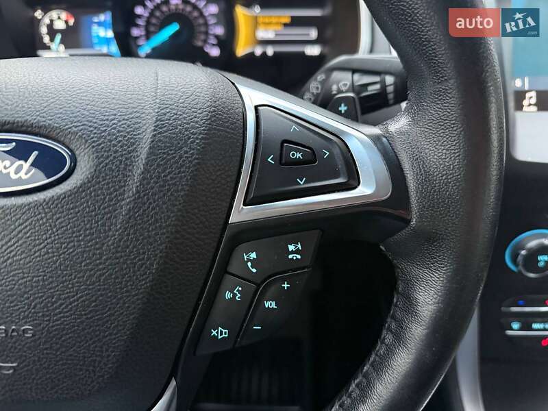 Внедорожник / Кроссовер Ford Edge 2018 в Киеве