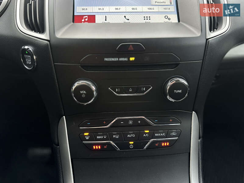 Внедорожник / Кроссовер Ford Edge 2017 в Киеве