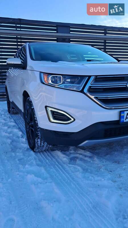 Позашляховик / Кросовер Ford Edge 2015 в Києві