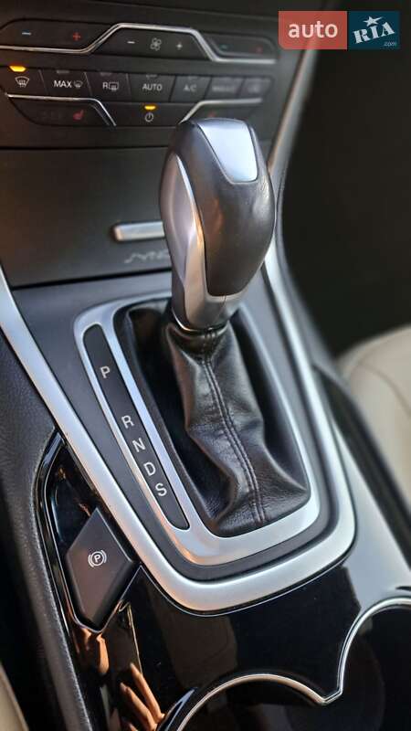 Позашляховик / Кросовер Ford Edge 2015 в Києві