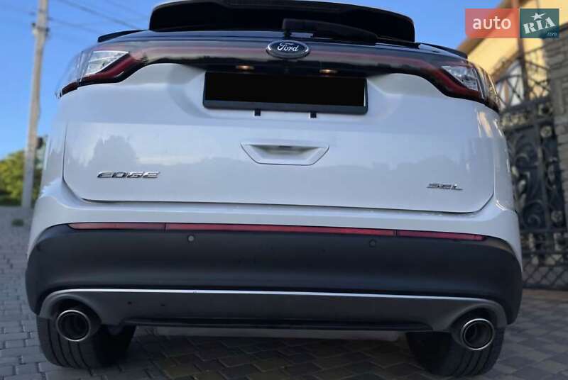 Позашляховик / Кросовер Ford Edge 2015 в Києві