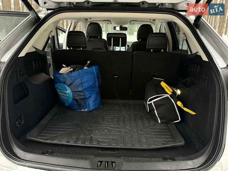 Внедорожник / Кроссовер Ford Edge 2017 в Сумах