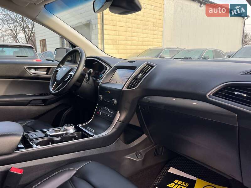 Позашляховик / Кросовер Ford Edge 2018 в Івано-Франківську