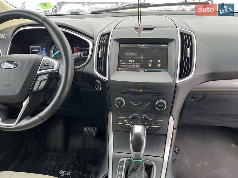 Позашляховик / Кросовер Ford Edge 2015 в Львові