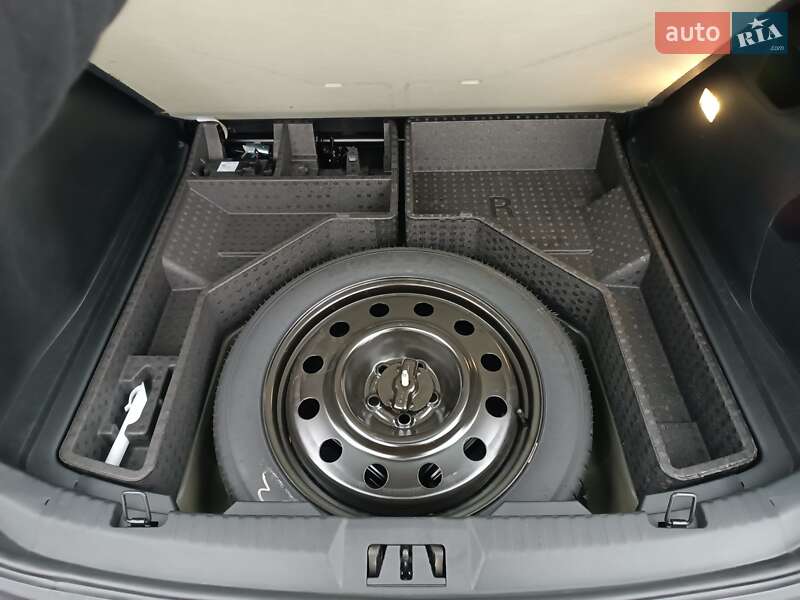 Позашляховик / Кросовер Ford Edge 2021 в Черкасах