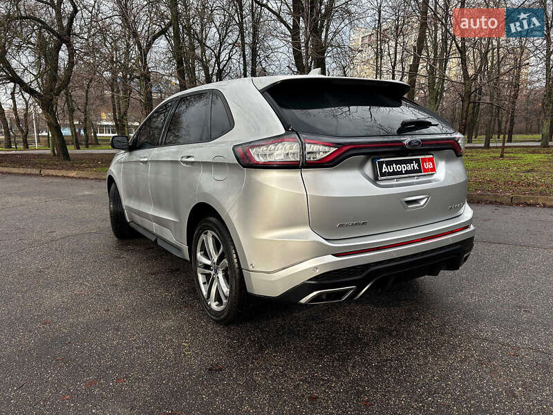 Внедорожник / Кроссовер Ford Edge 2015 в Запорожье