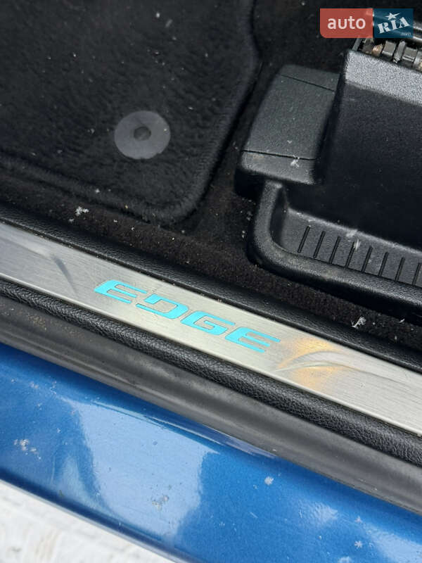 Внедорожник / Кроссовер Ford Edge 2020 в Дубно