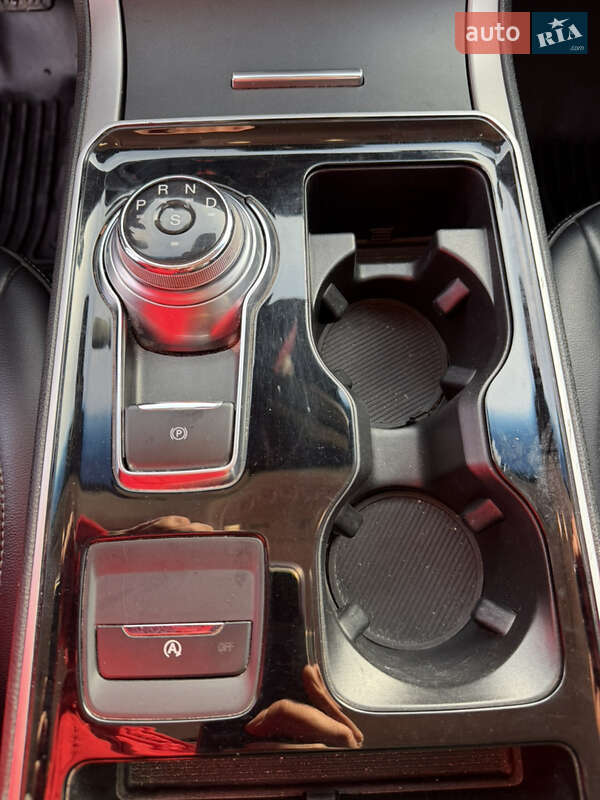 Внедорожник / Кроссовер Ford Edge 2020 в Киеве