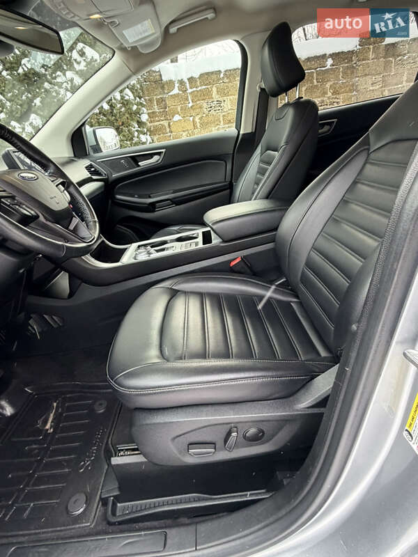 Внедорожник / Кроссовер Ford Edge 2022 в Дубно