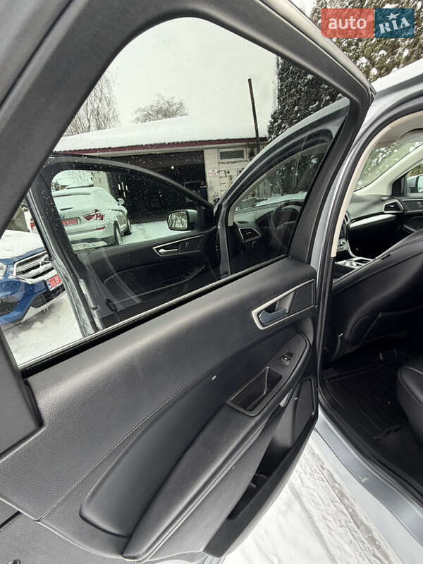 Внедорожник / Кроссовер Ford Edge 2022 в Дубно