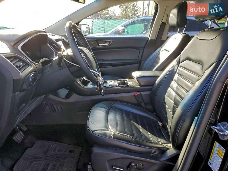 Внедорожник / Кроссовер Ford Edge 2016 в Сумах