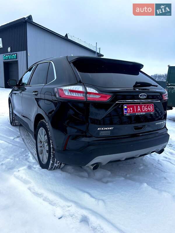 Внедорожник / Кроссовер Ford Edge 2019 в Владимире