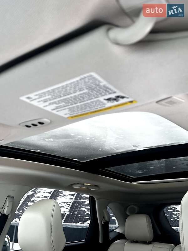 Внедорожник / Кроссовер Ford Edge 2019 в Владимире