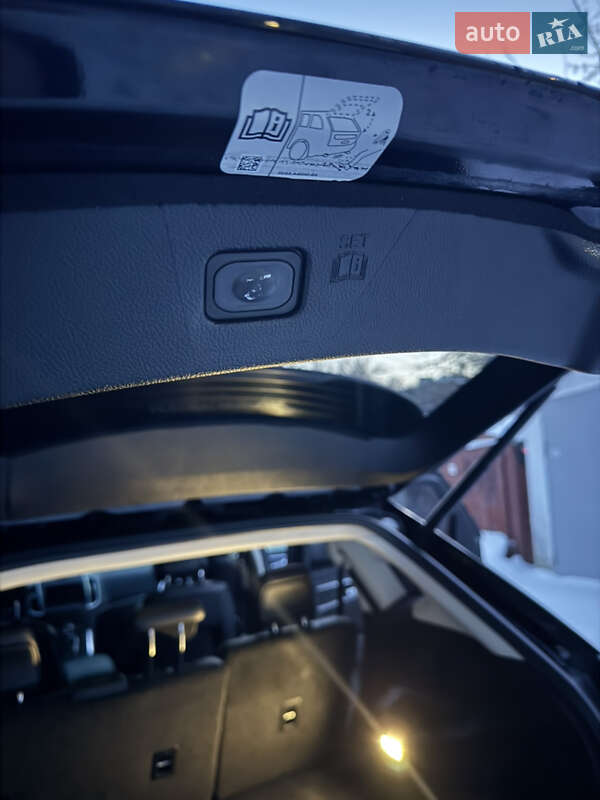 Позашляховик / Кросовер Ford Edge 2016 в Києві