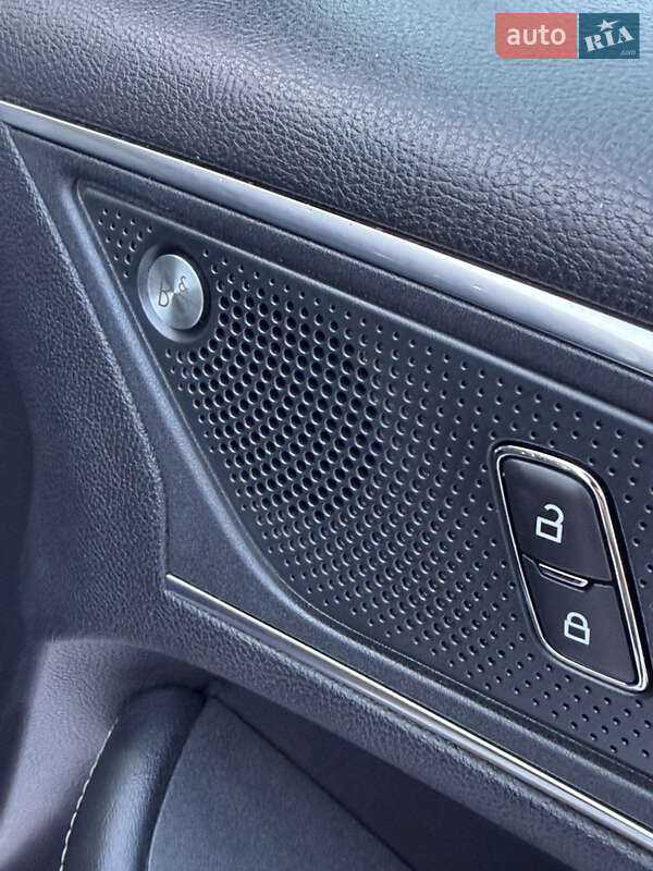 Позашляховик / Кросовер Ford Edge 2021 в Дубні