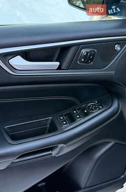 Позашляховик / Кросовер Ford Edge 2021 в Дубні