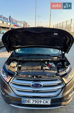 Позашляховик / Кросовер Ford Edge 2016 в Первомайську