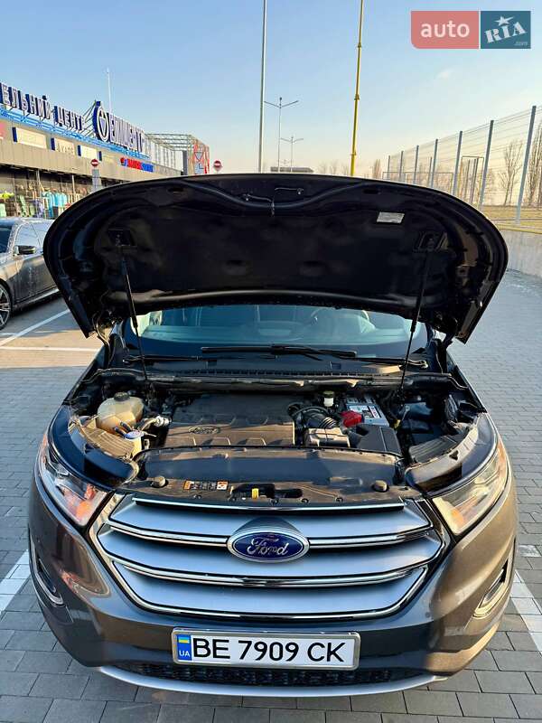 Внедорожник / Кроссовер Ford Edge 2016 в Первомайске