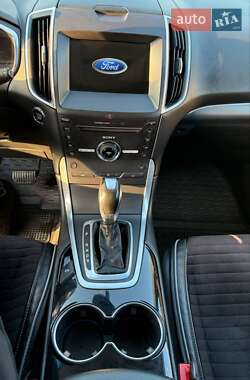Позашляховик / Кросовер Ford Edge 2016 в Первомайську
